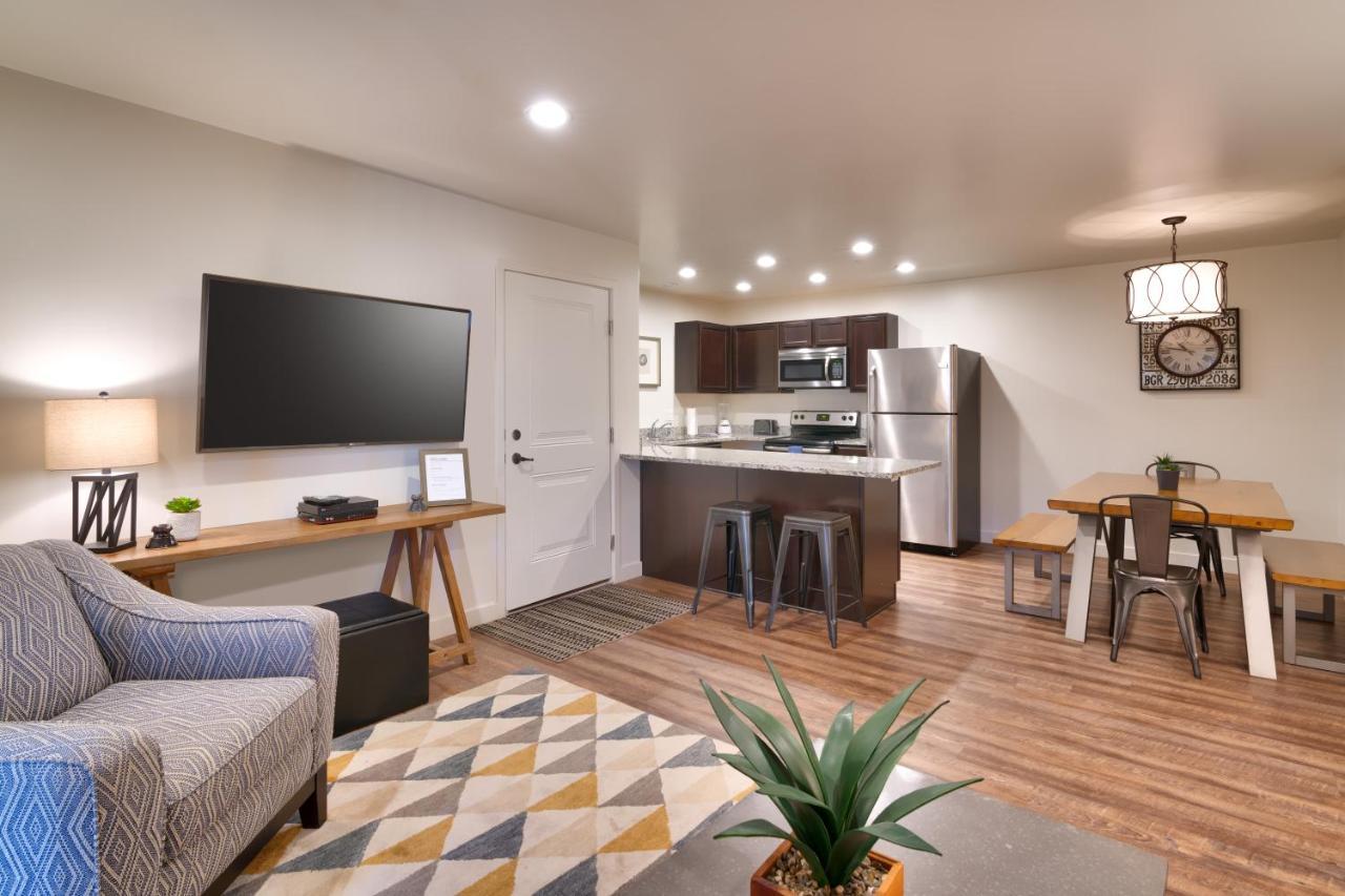 2G New Moab Redcliff Condo, Pool & Hot Tub Экстерьер фото